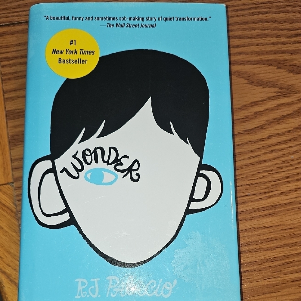Wonder by R.J. Palacio Hardcover Book